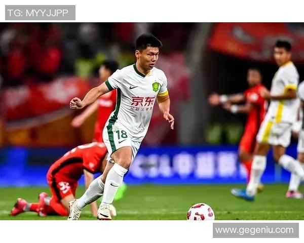 中超赛场新星方昊崭露头角助力球队争冠梦想 中超赛场新星方昊崭露头角助力球队争冠梦想