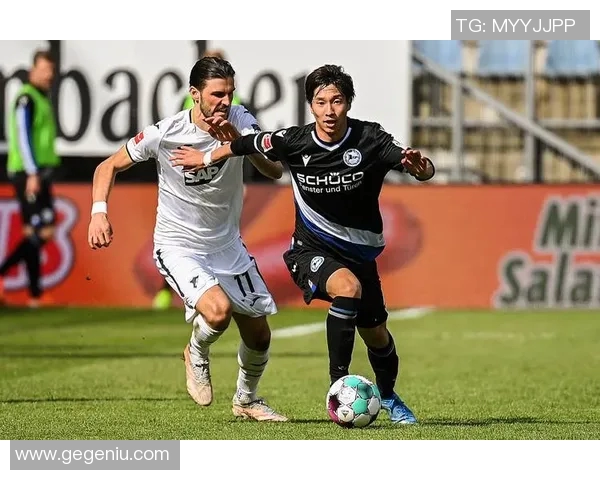 汉堡主场保持不败,逼平云达不来梅,重获信心 汉堡主场保持不败,逼平云达不来梅,重获信心