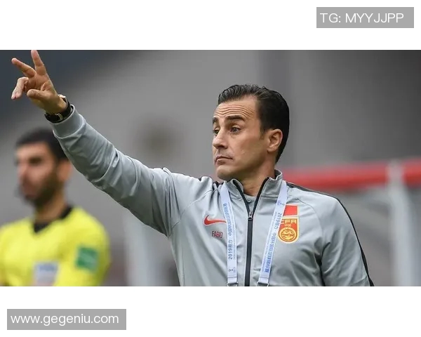 前AC米兰球星卡纳瓦罗将加盟中国足球超级联赛，震撼助力中超再掀热潮