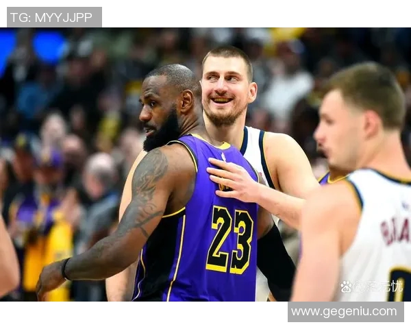 爵士依靠米切尔关键时刻，战胜灰熊