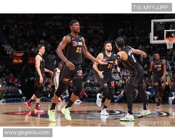 黄蜂横扫热火，成功晋级东部半决赛，书写新篇章